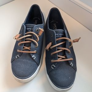 Sperry's Navy canvas sneaker